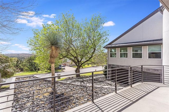 5606 Sedgefield DR, Austin, TX 78746