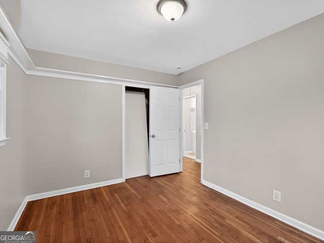 4902 Pine Hill Court E, Stone Mountain, GA 30088