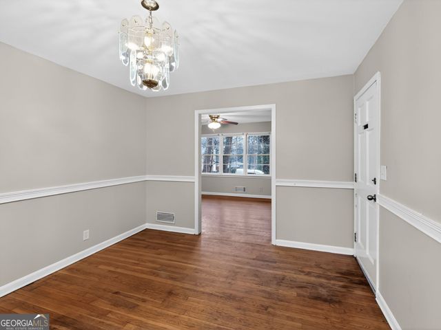 4902 Pine Hill Court E, Stone Mountain, GA 30088