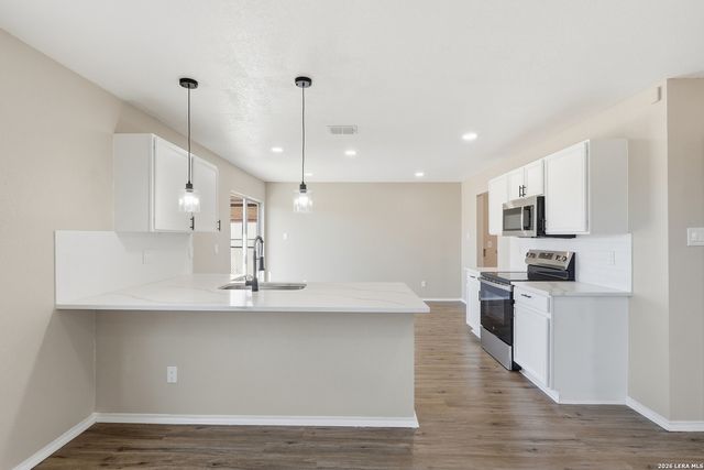 735 Inks Farm, San Antonio, TX 78228