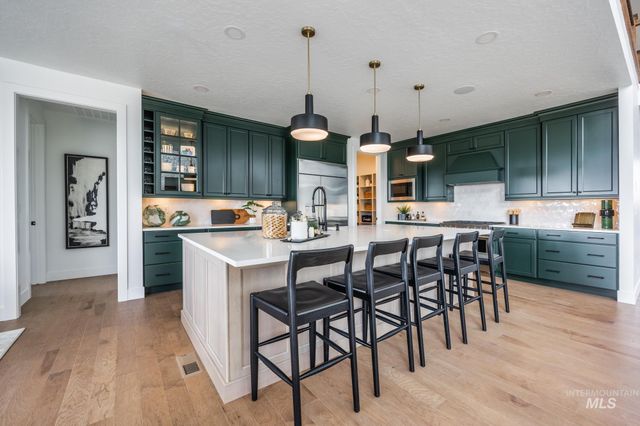 3461 N Holly Oak Way, Eagle, ID 83616