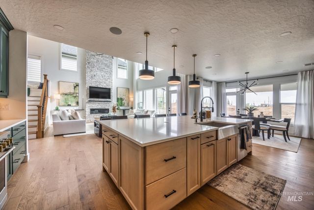 3461 N Holly Oak Way, Eagle, ID 83616