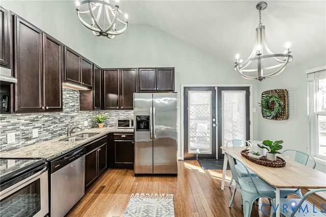 13704 Carriage Creek Pl, Midlothian, VA 23112