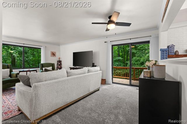 1625 Perry Lake Road, Ortonville, MI 48462