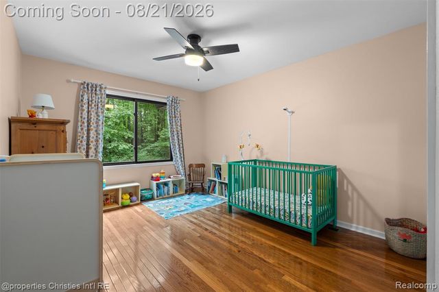 1625 Perry Lake Road, Ortonville, MI 48462