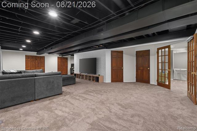 1625 Perry Lake Road, Ortonville, MI 48462