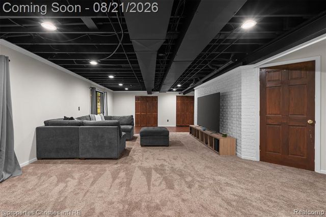 1625 Perry Lake Road, Ortonville, MI 48462