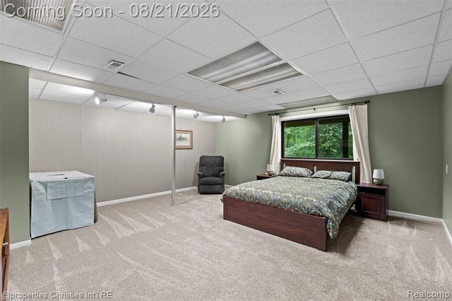 1625 Perry Lake Road, Ortonville, MI 48462