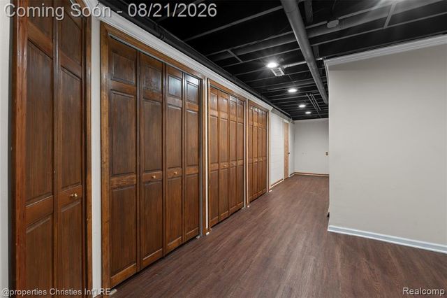 1625 Perry Lake Road, Ortonville, MI 48462