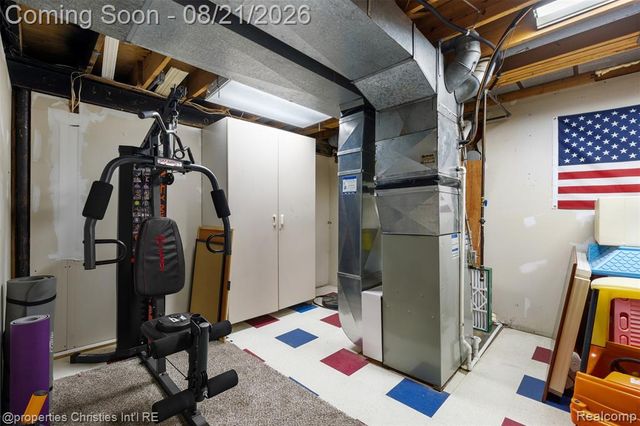 1625 Perry Lake Road, Ortonville, MI 48462