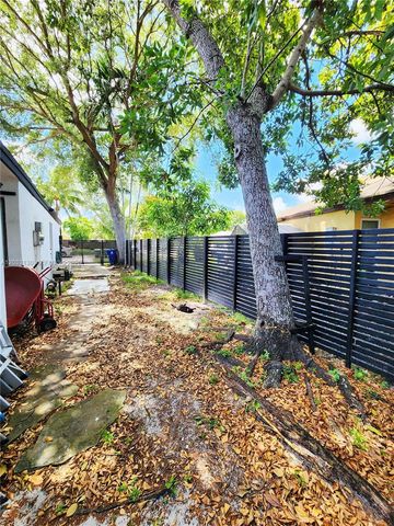 4962 SW 95th Ave, Cooper City, FL 33328