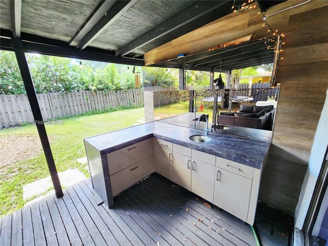 4962 SW 95th Ave, Cooper City, FL 33328
