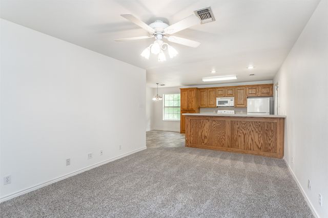 110 Pecan Street, Whitesboro, TX 76273