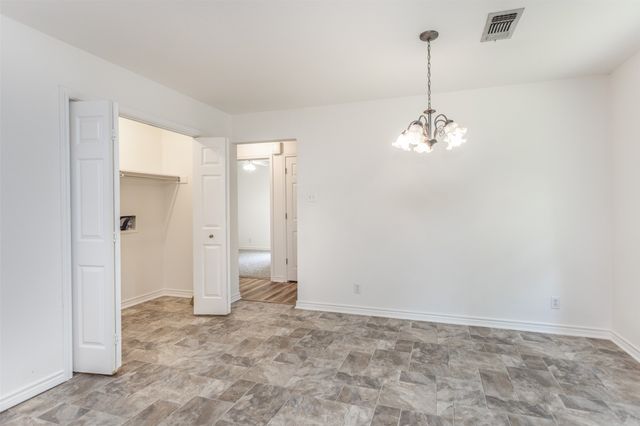 110 Pecan Street, Whitesboro, TX 76273