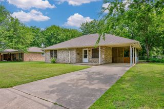 110 Pecan Street, Whitesboro, TX 76273