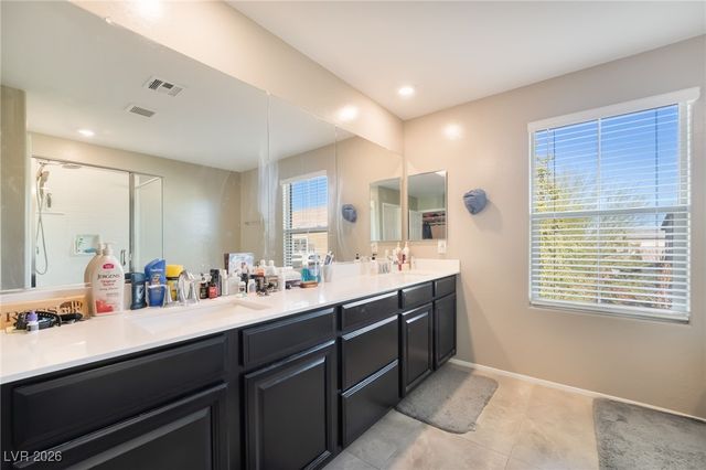 8680 Giant Causeway Avenue, Las Vegas, NV 89148