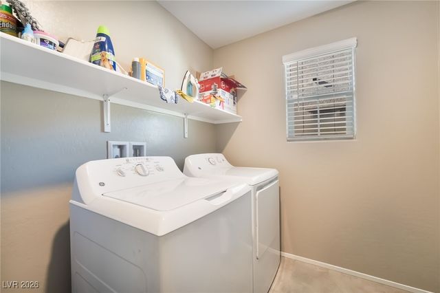 8680 Giant Causeway Avenue, Las Vegas, NV 89148