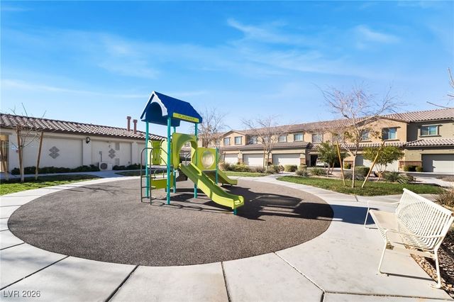 8680 Giant Causeway Avenue, Las Vegas, NV 89148