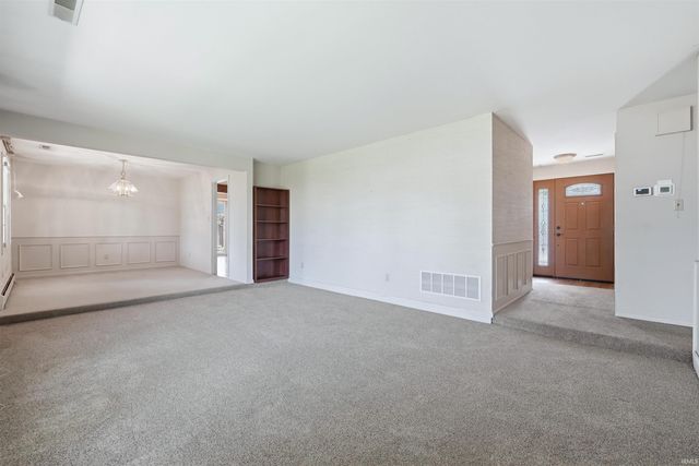 1509 Lake Forest Drive, Fort Wayne, IN 46815