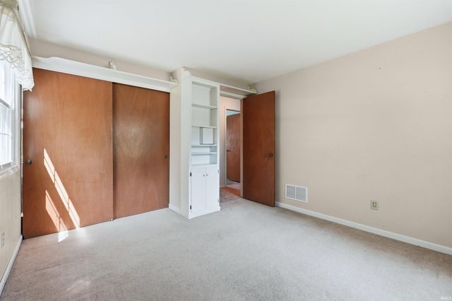 1509 Lake Forest Drive, Fort Wayne, IN 46815