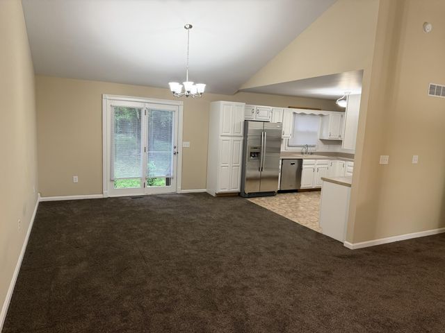 2110 Woodford Drive, Richmond, KY 40475