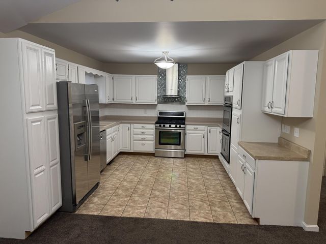 2110 Woodford Drive, Richmond, KY 40475