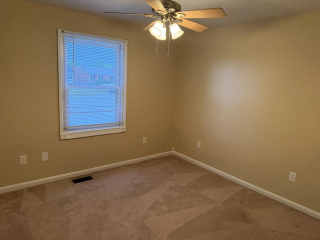2110 Woodford Drive, Richmond, KY 40475