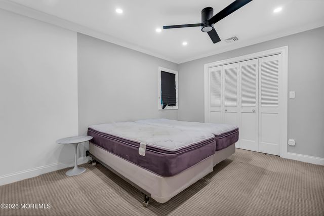 455 W Lincoln Avenue, Oakhurst, NJ 07755