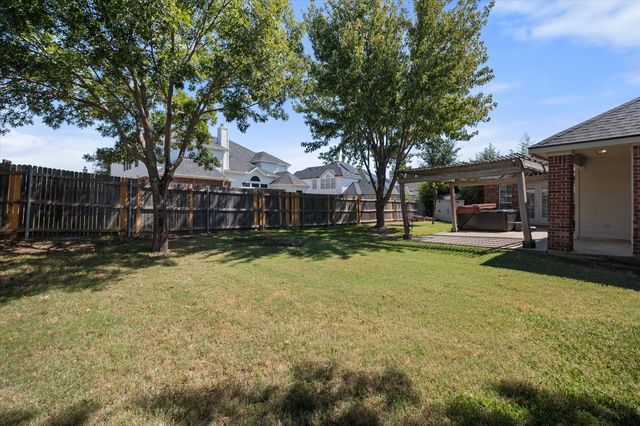 2810 Saint Michael Drive, Mansfield, TX 76063