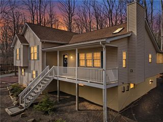 104 Merriment Lane, Tobyhanna Twp, PA 18610