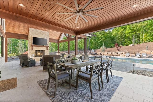 3263 Tanners Mill Road, Gainesville, GA 30507
