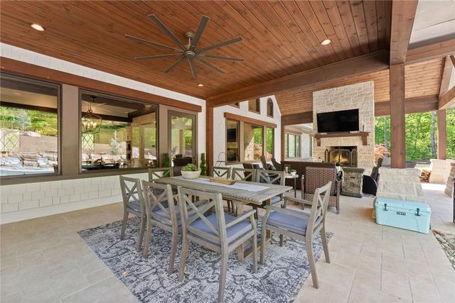 3263 Tanners Mill Road, Gainesville, GA 30507