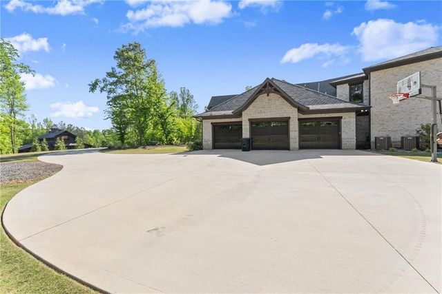 3263 Tanners Mill Road, Gainesville, GA 30507