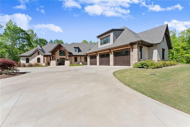 3263 Tanners Mill Road, Gainesville, GA 30507