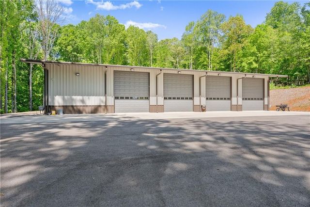 3263 Tanners Mill Road, Gainesville, GA 30507