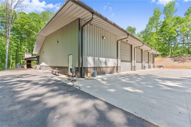 3263 Tanners Mill Road, Gainesville, GA 30507