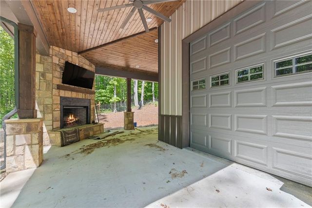 3263 Tanners Mill Road, Gainesville, GA 30507