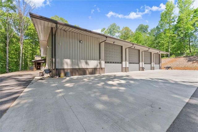 3263 Tanners Mill Road, Gainesville, GA 30507