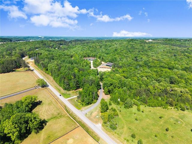 3263 Tanners Mill Road, Gainesville, GA 30507