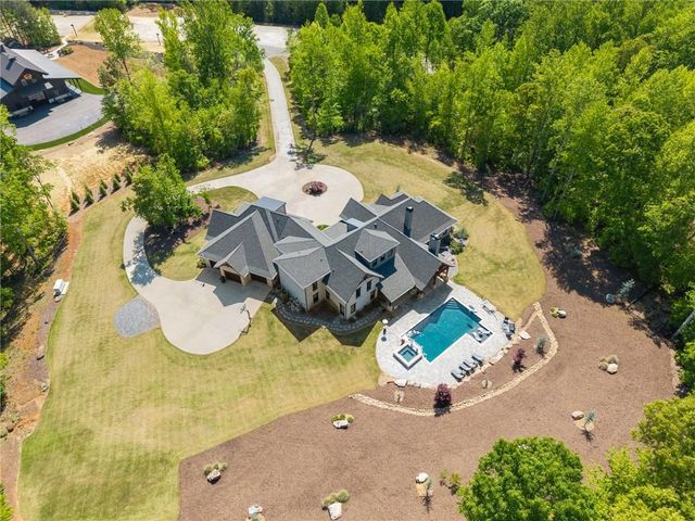 3263 Tanners Mill Road, Gainesville, GA 30507