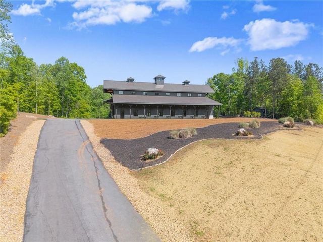 3263 Tanners Mill Road, Gainesville, GA 30507