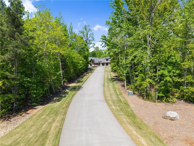 3263 Tanners Mill Road, Gainesville, GA 30507