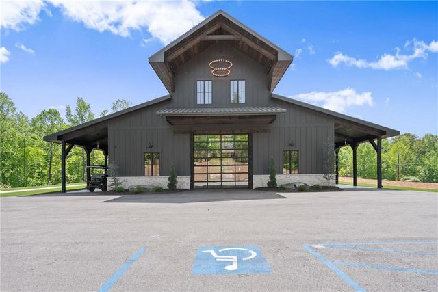 3263 Tanners Mill Road, Gainesville, GA 30507