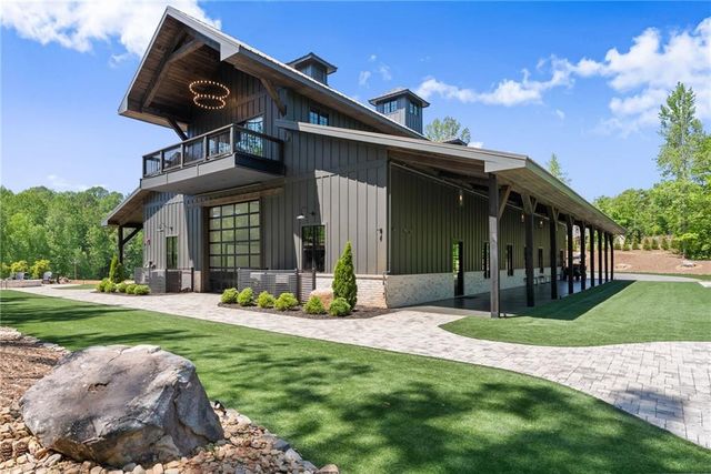 3263 Tanners Mill Road, Gainesville, GA 30507