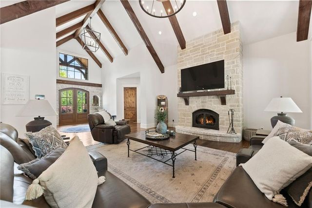 3263 Tanners Mill Road, Gainesville, GA 30507