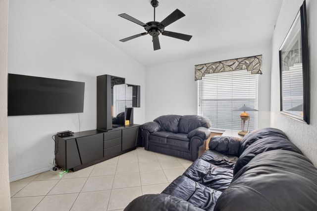 7388 Tonga Court, Boynton Beach, FL 33437