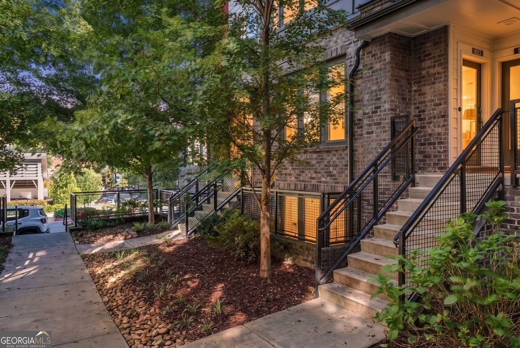 395 Pratt Drive SE 803, Atlanta, GA 30315 — exterior