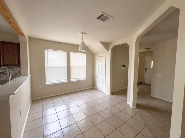 12512 La Paz LN, Del Valle, TX 78617