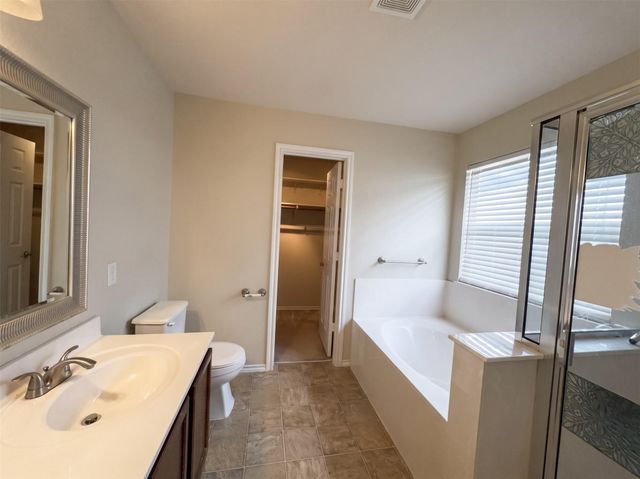 12512 La Paz LN, Del Valle, TX 78617