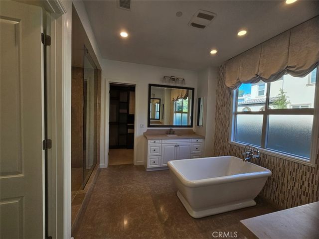 1582 Sunset View Drive, Lake Forest, CA 92679
